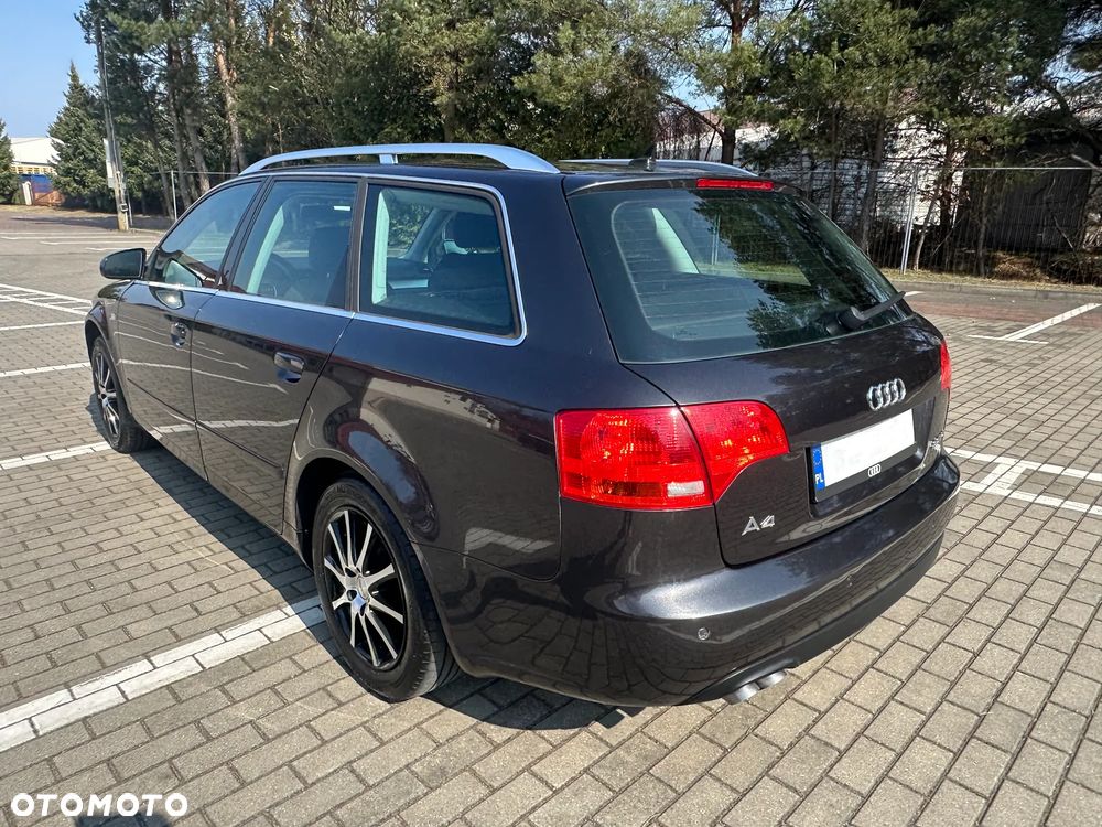 Audi A4 Avant 2.0 TDI DPF - 4