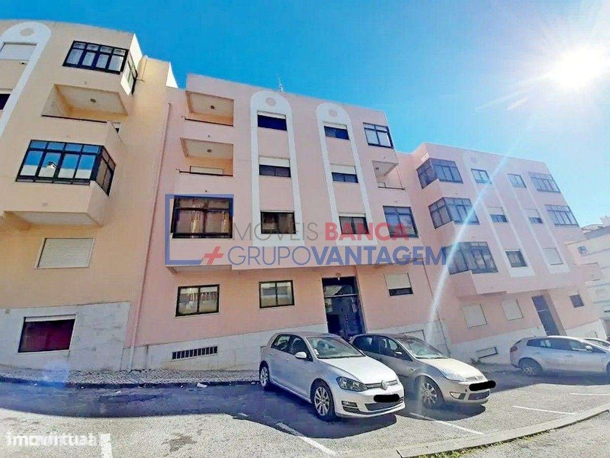T1 em Queluz Belas - Grande imagem: 2/13