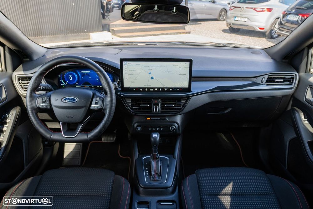 Ford Focus SW 1.0 EcoBoost MHEV ST-Line Aut. - 19