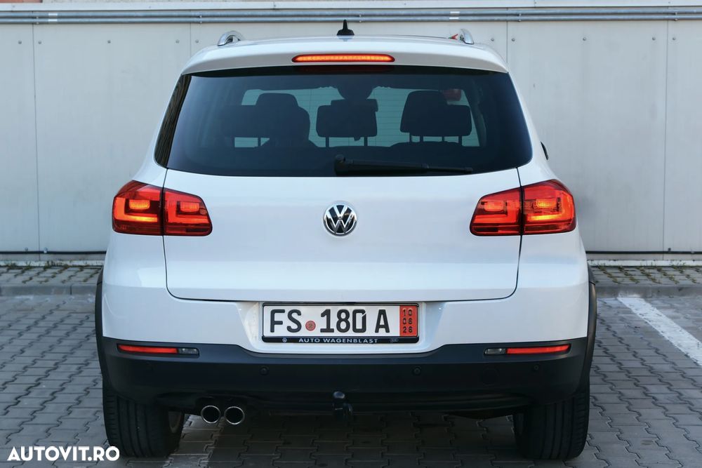 Volkswagen Tiguan 2.0 TDI DPF 4Motion BlueMotion Technology DSG Exclusive - 22