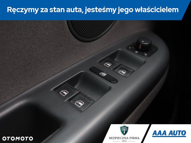 Volkswagen Golf Plus - 16