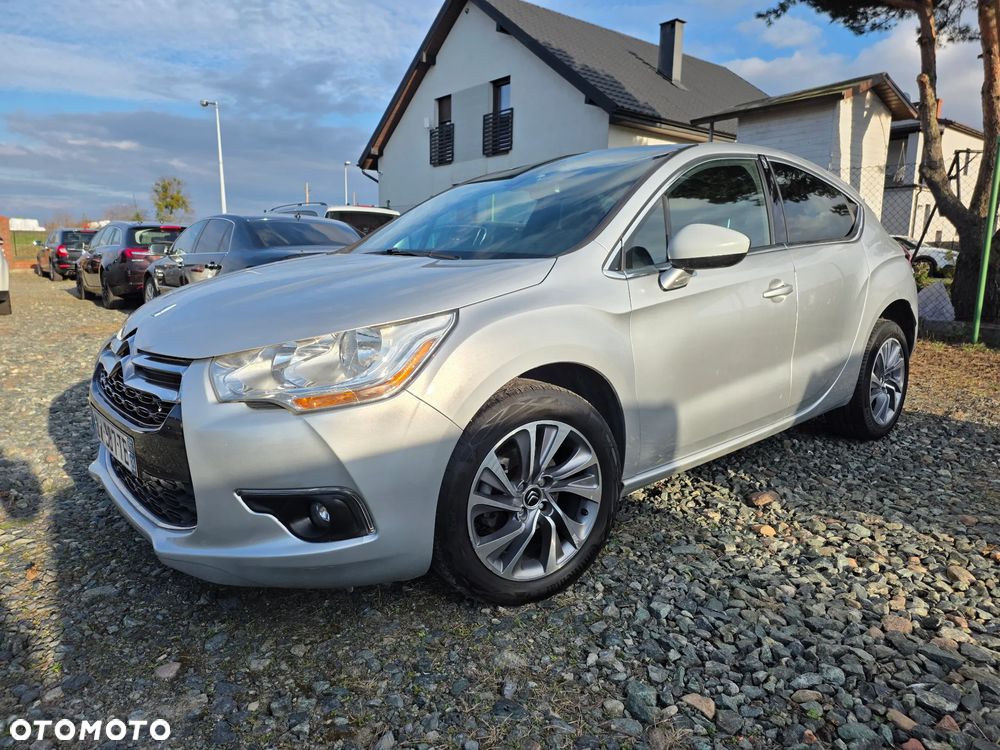 Citroën DS4 e-HDi 115 ETG6 SoChic - 2
