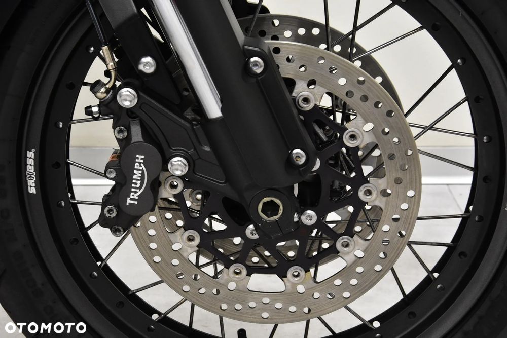 Triumph Tiger - 31