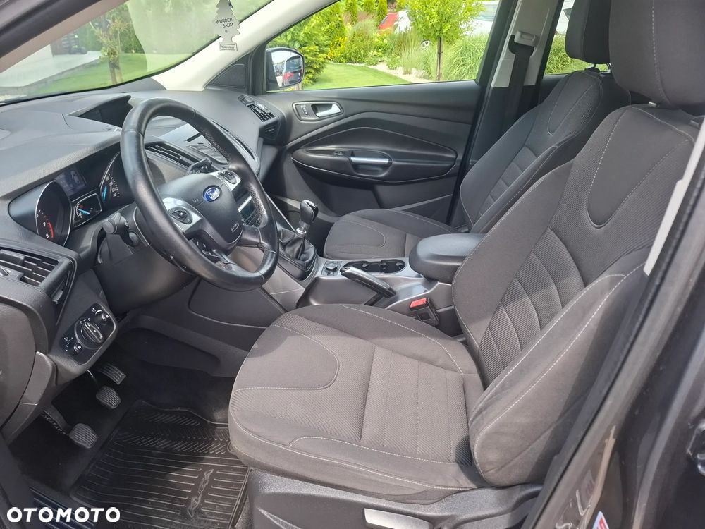 Ford Kuga 1.5 EcoBoost 2x4 Cool & Connect - 36