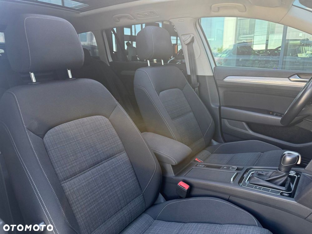 Volkswagen Passat Variant - 19