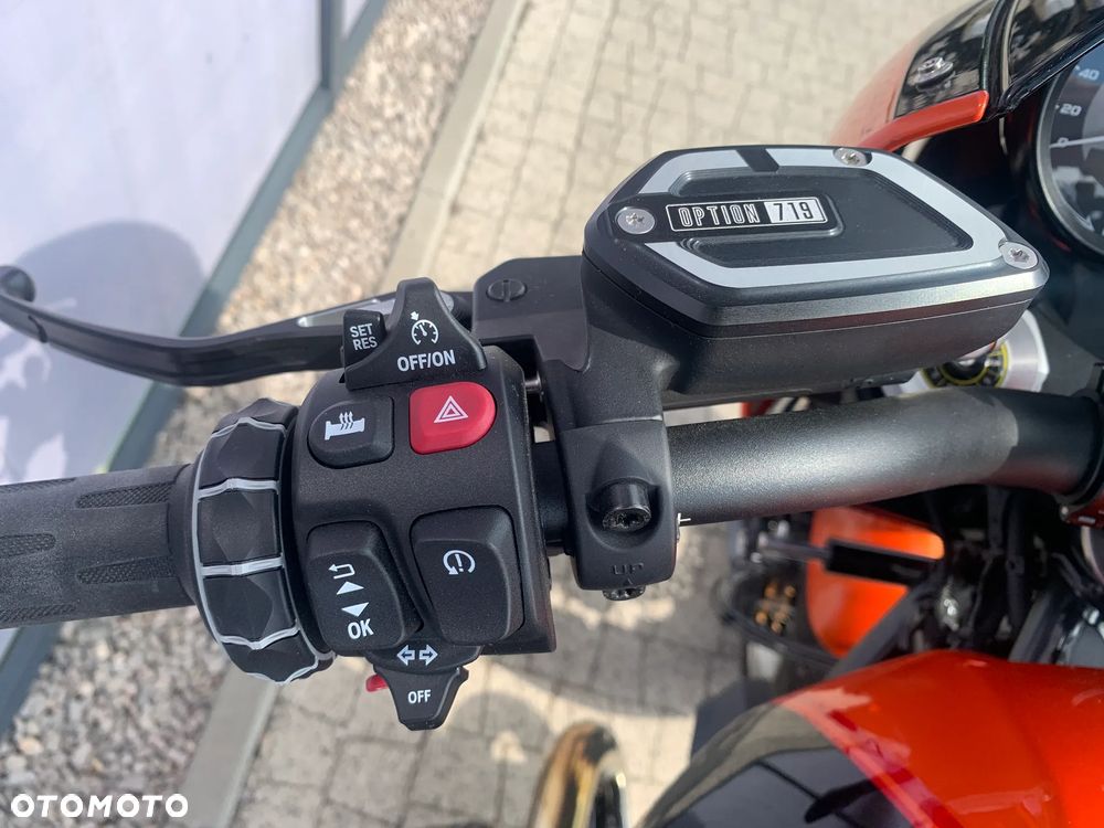 BMW R - 32