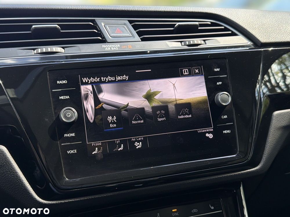 Volkswagen Touran 1.5 TSI EVO Highline DSG - 26