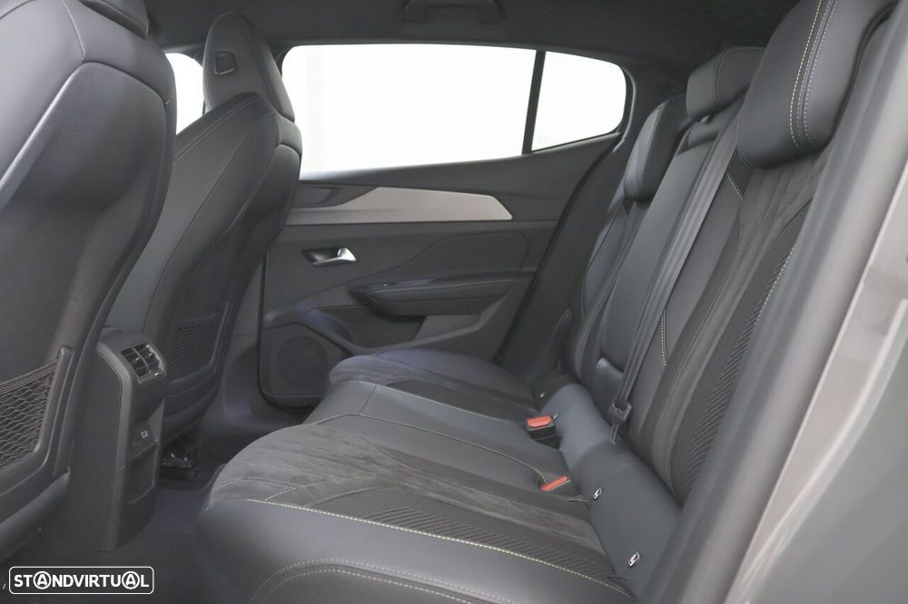 Peugeot 408 180 e-EAT8 GT - 7