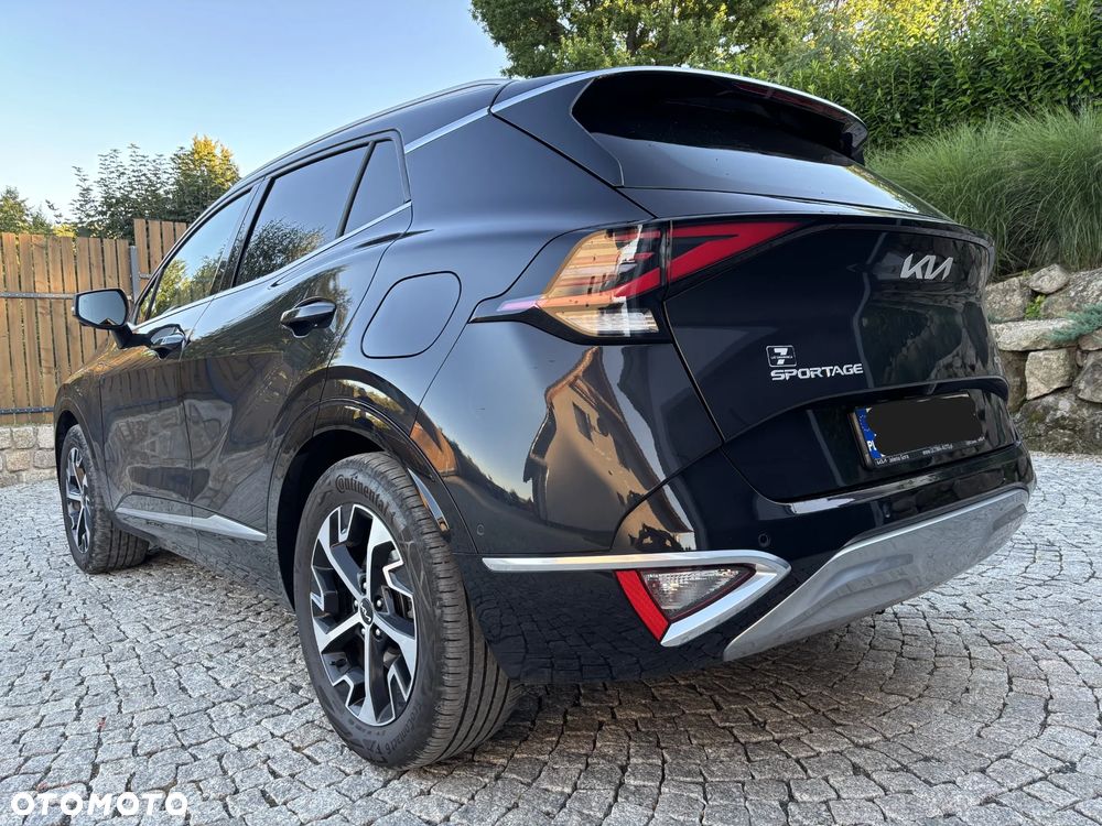 Kia Sportage 1.6 T-GDI HEV Business Line 4WD - 4