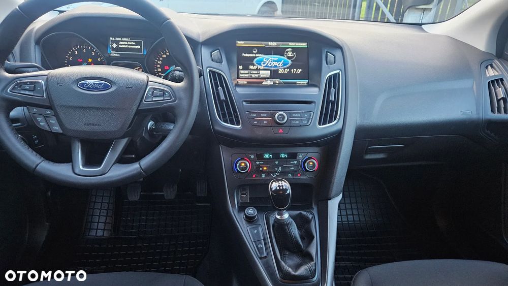 Ford Focus 1.0 EcoBoost Start-Stopp-System TITANIUM - 11