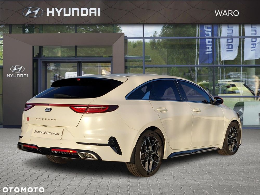 Kia ProCeed - 5