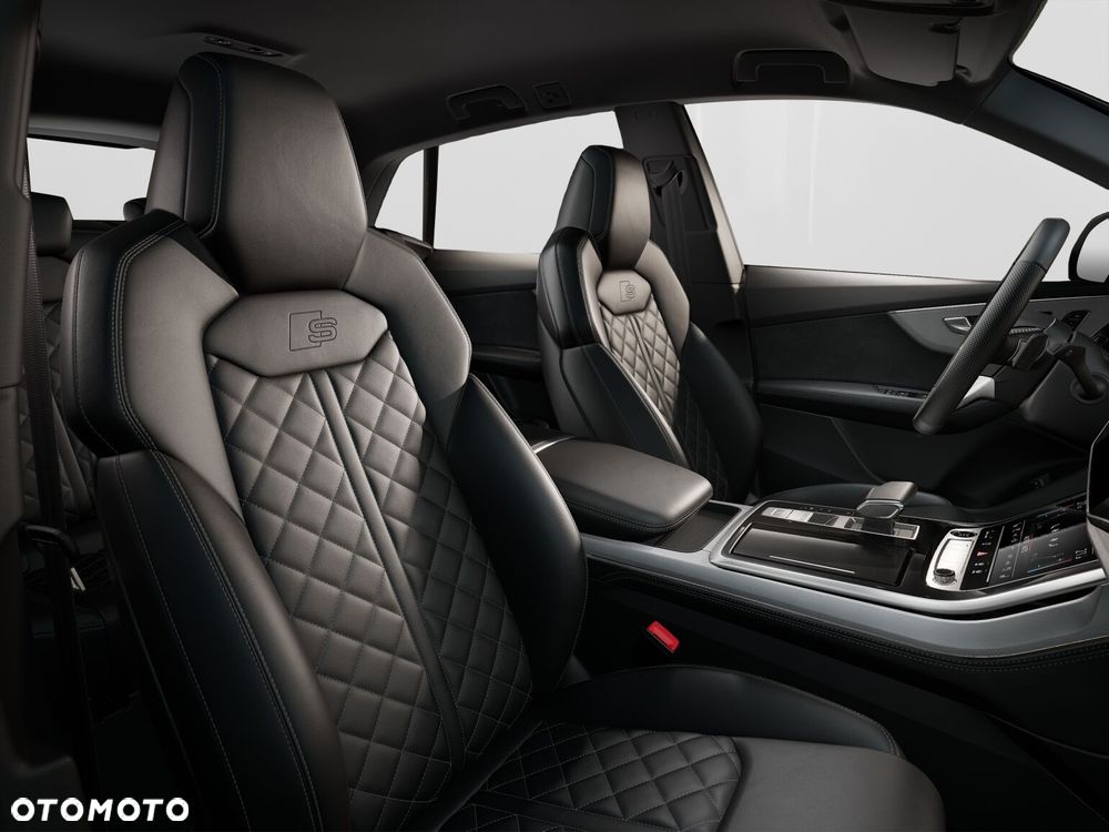 Audi Q8 SUV TFSI e quattro 290 kW tiptronic - 21