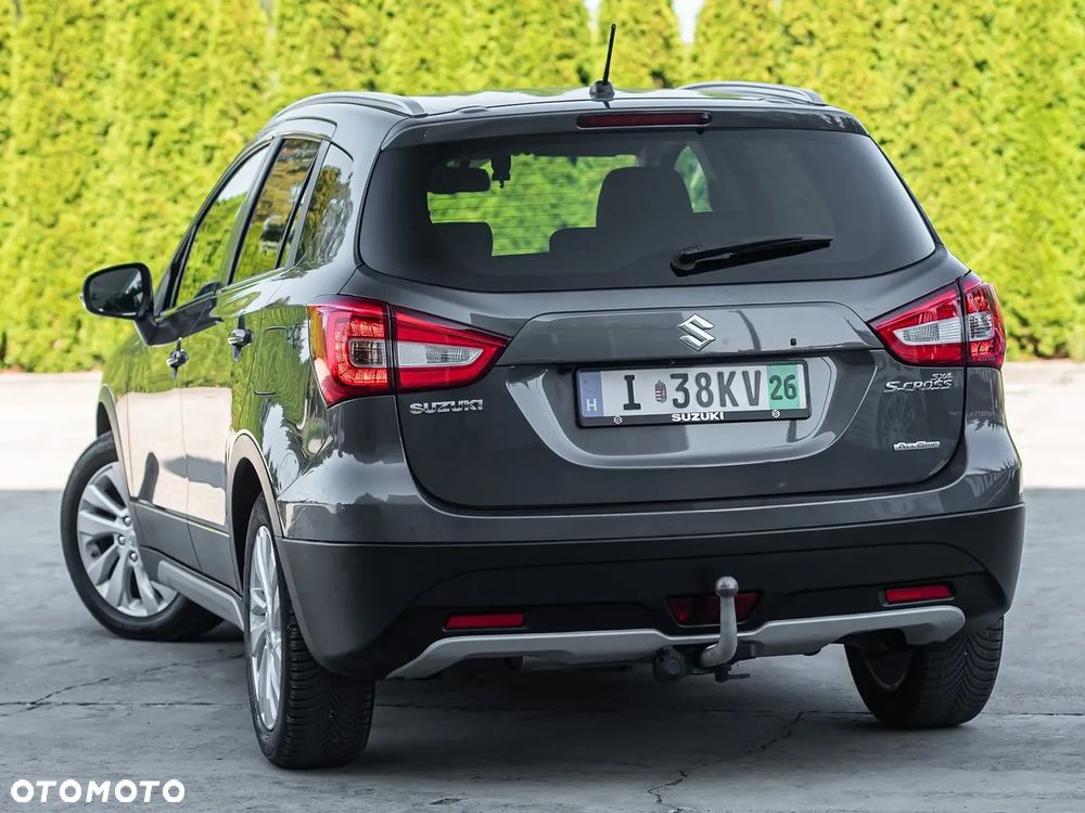 Suzuki SX4 S-Cross 1.0 T Premium 4WD - 8