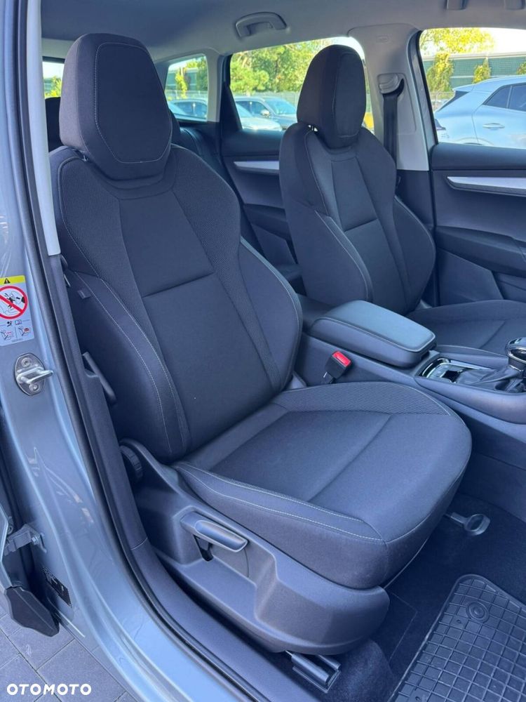 Skoda Karoq 2.0 TDI SCR 4x2 Selection DSG - 27