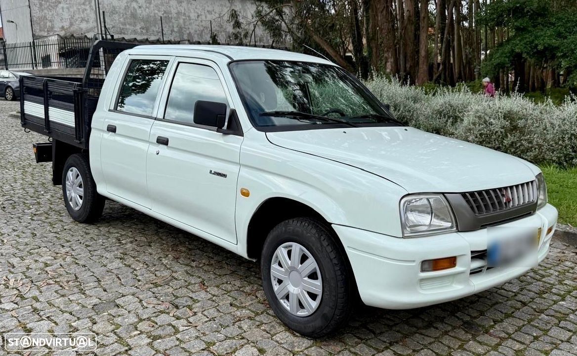 Mitsubishi L200 2.5 TD CD CM - 1