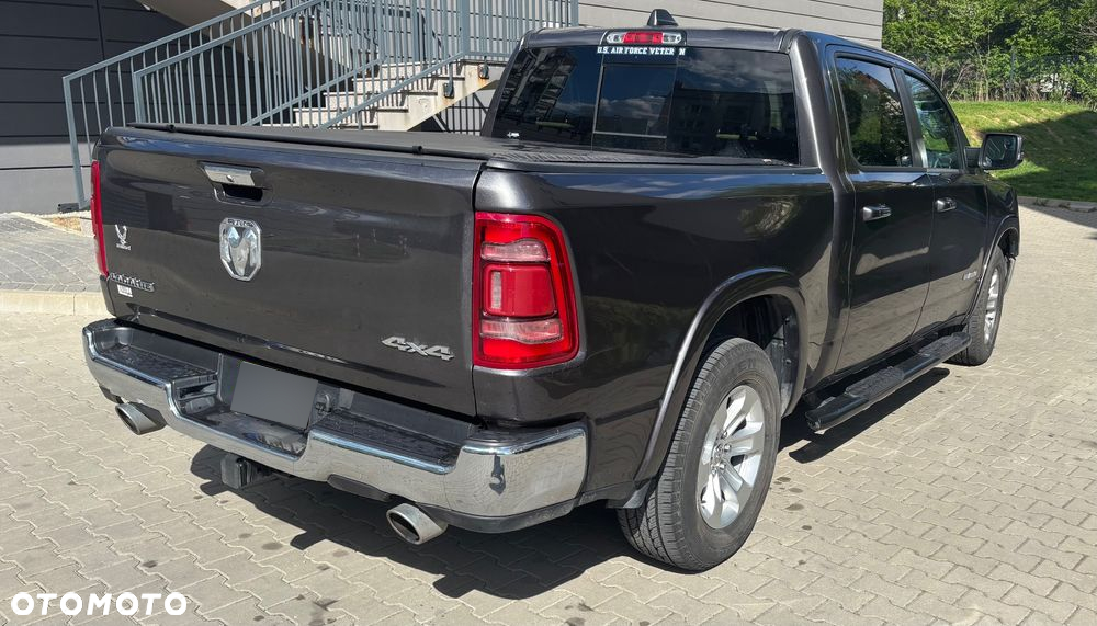 RAM 1500 5.7 eTorque Crew Cab Longbed Laramie Chrome - 9