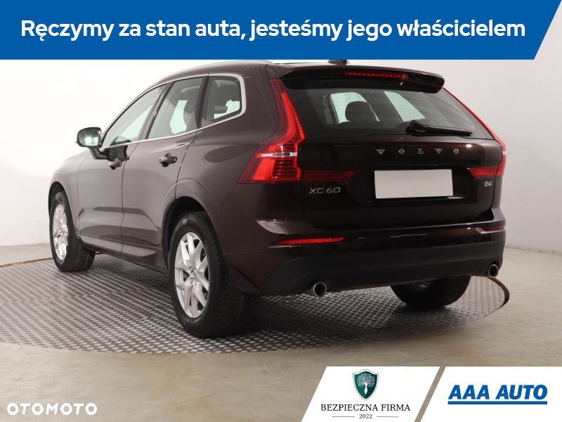 Volvo XC 60 - 6