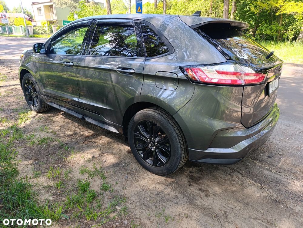 Ford Edge - 10