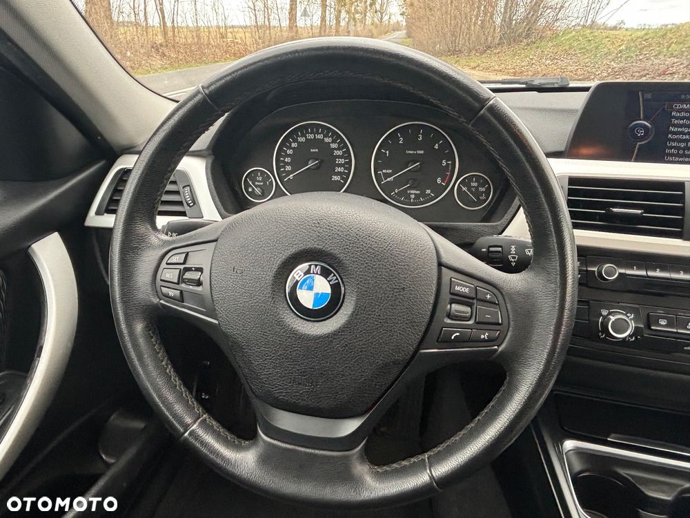 BMW Seria 3 316d Modern Line - 6