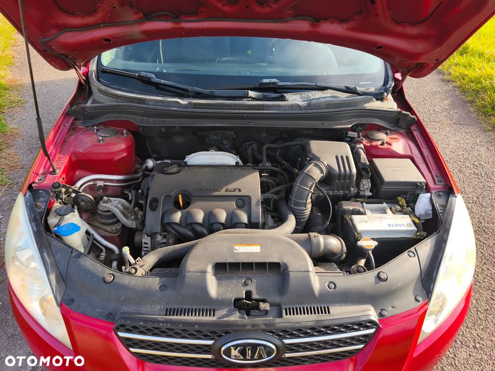 Kia ProCeed - 14