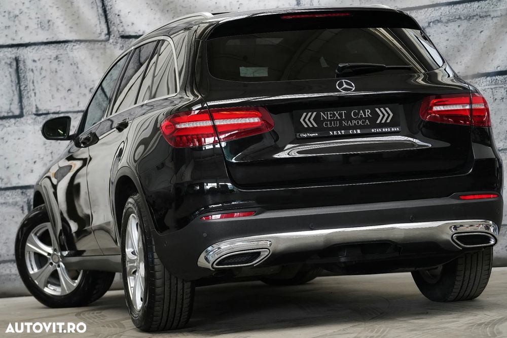 Mercedes-Benz GLC 220 d 4Matic 9G-TRONIC AMG Line - 2