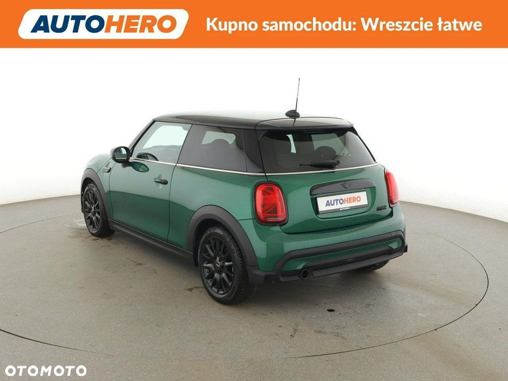 MINI Cooper Essential Trim - 4