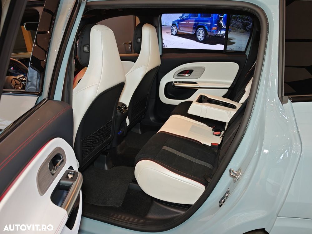 Mercedes-Benz GLB 220 MHEV - 9