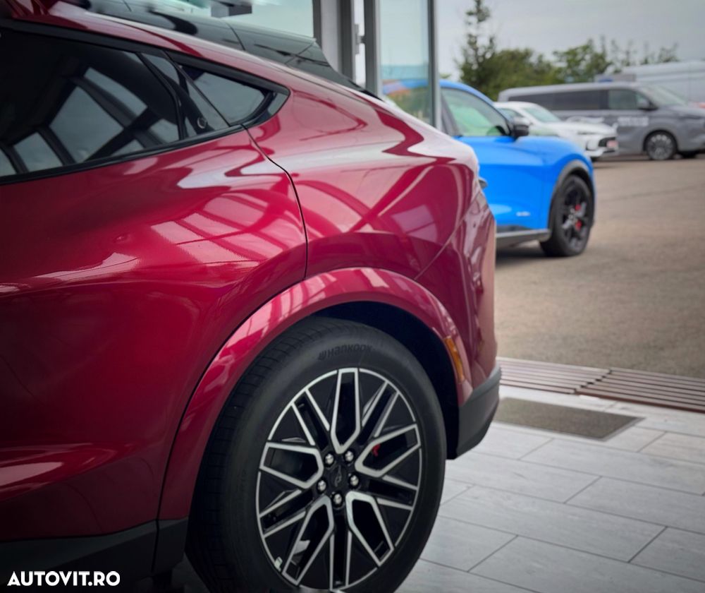 Ford Mustang Mach-E AWD PREMIUM - 15