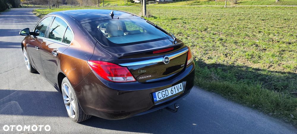 Opel Insignia 2.0 CDTI Cosmo - 6