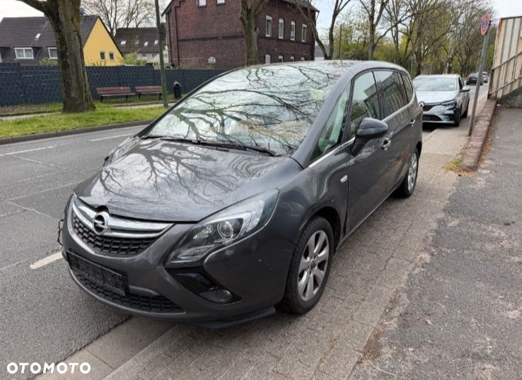 Opel Zafira - 9