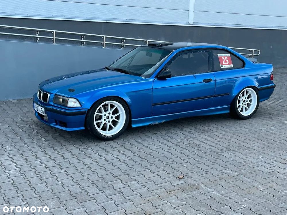 BMW M3 Standard - 1