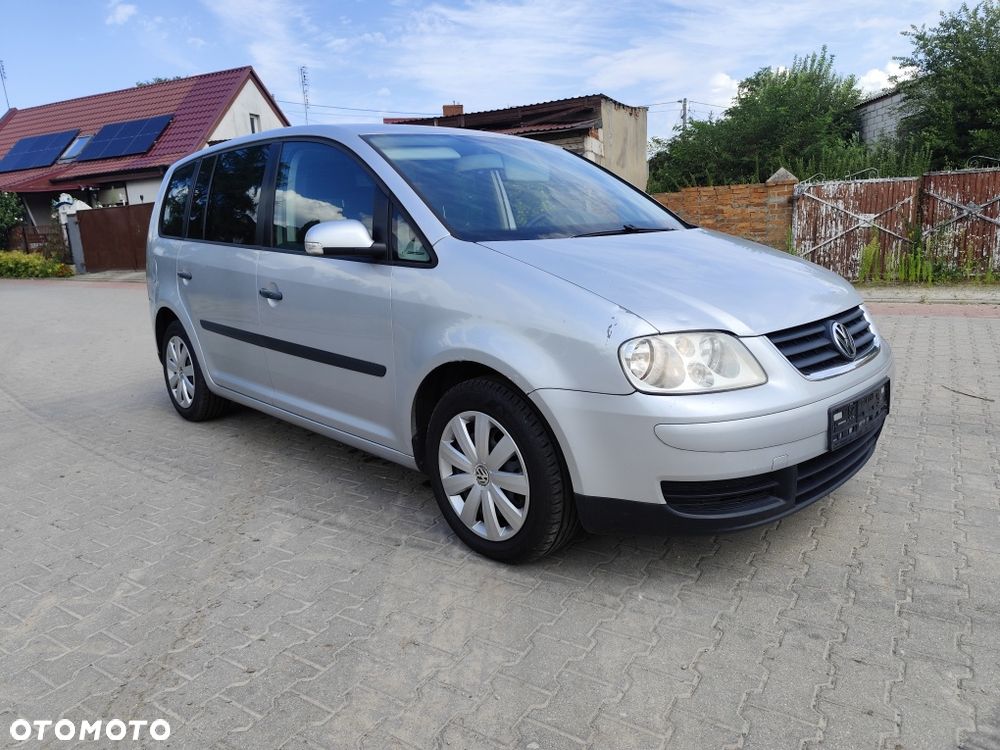 Volkswagen Touran - 2