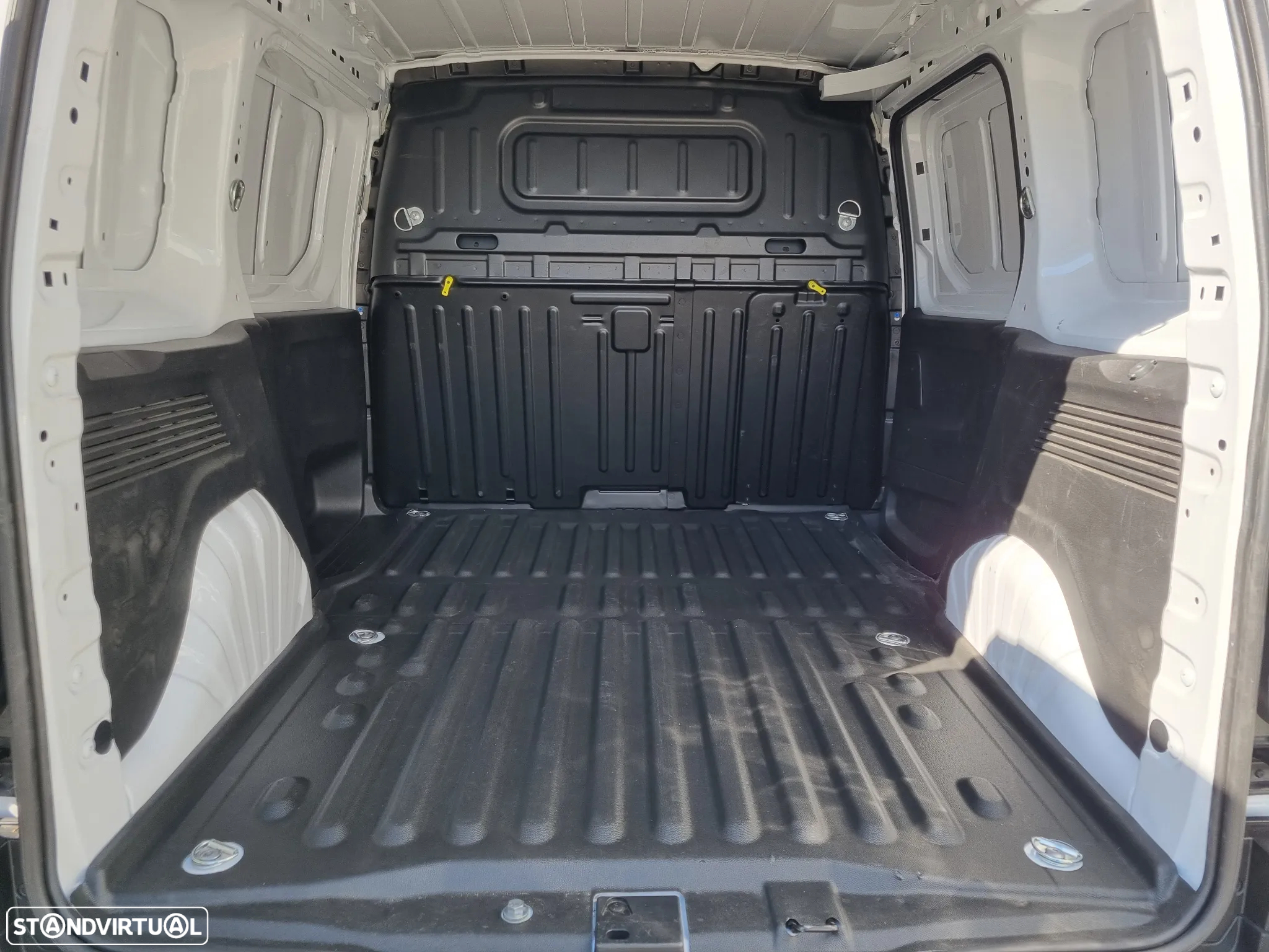 Citroën Berlingo1.5 BlueHDI M - 12