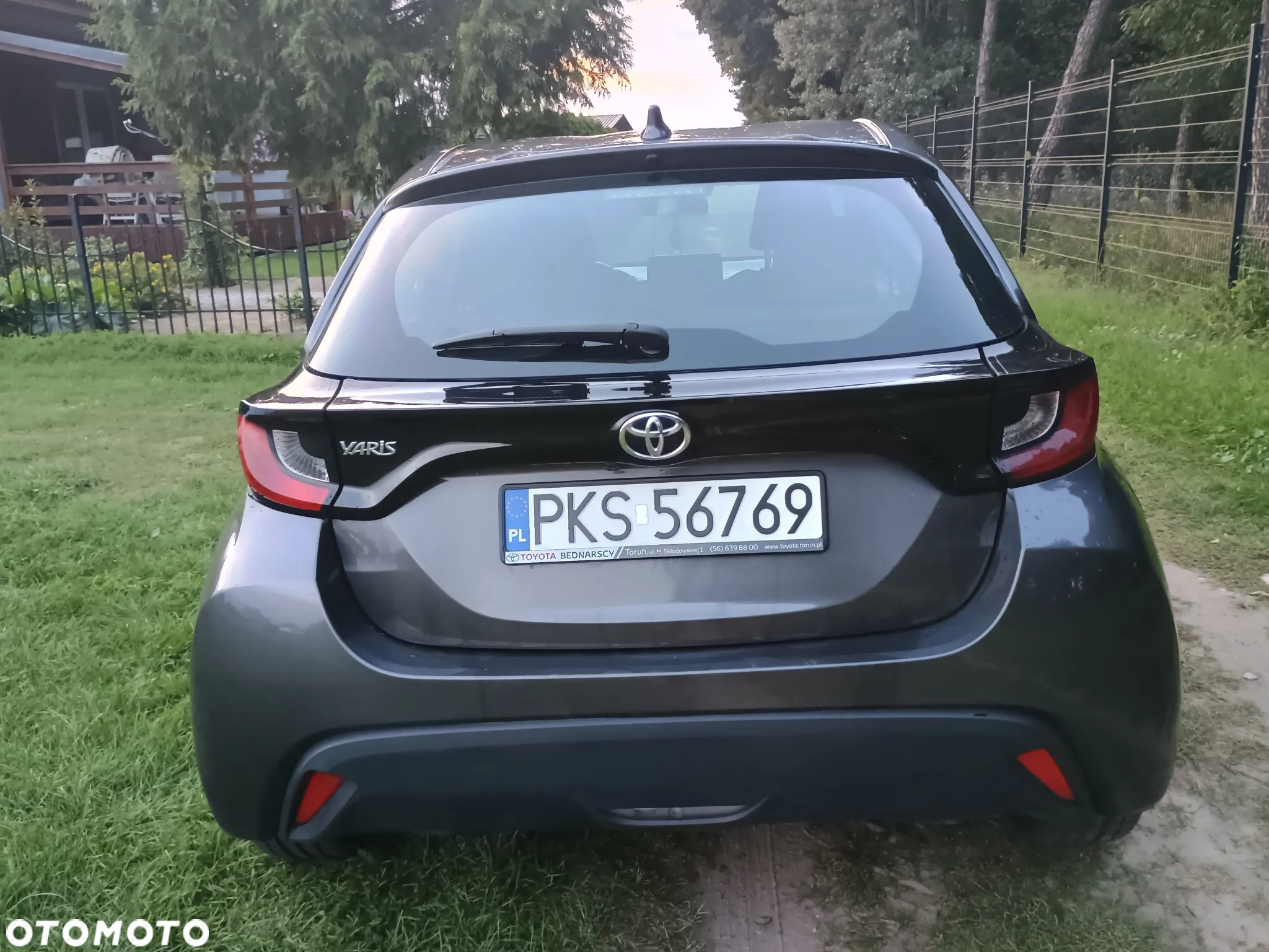 Toyota Yaris 1.5 Comfort - 4