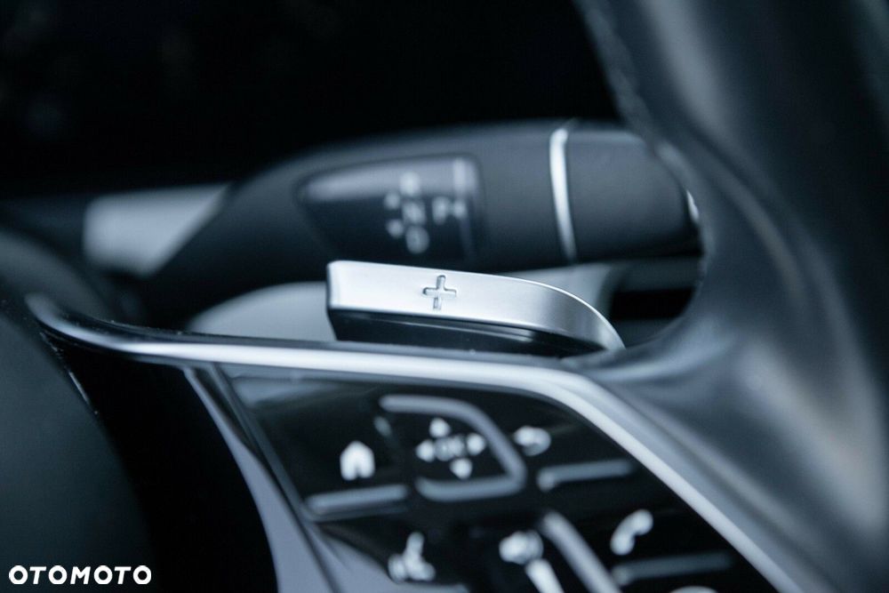 Mercedes-Benz Klasa E 220 d 4-Matic AMG - 24