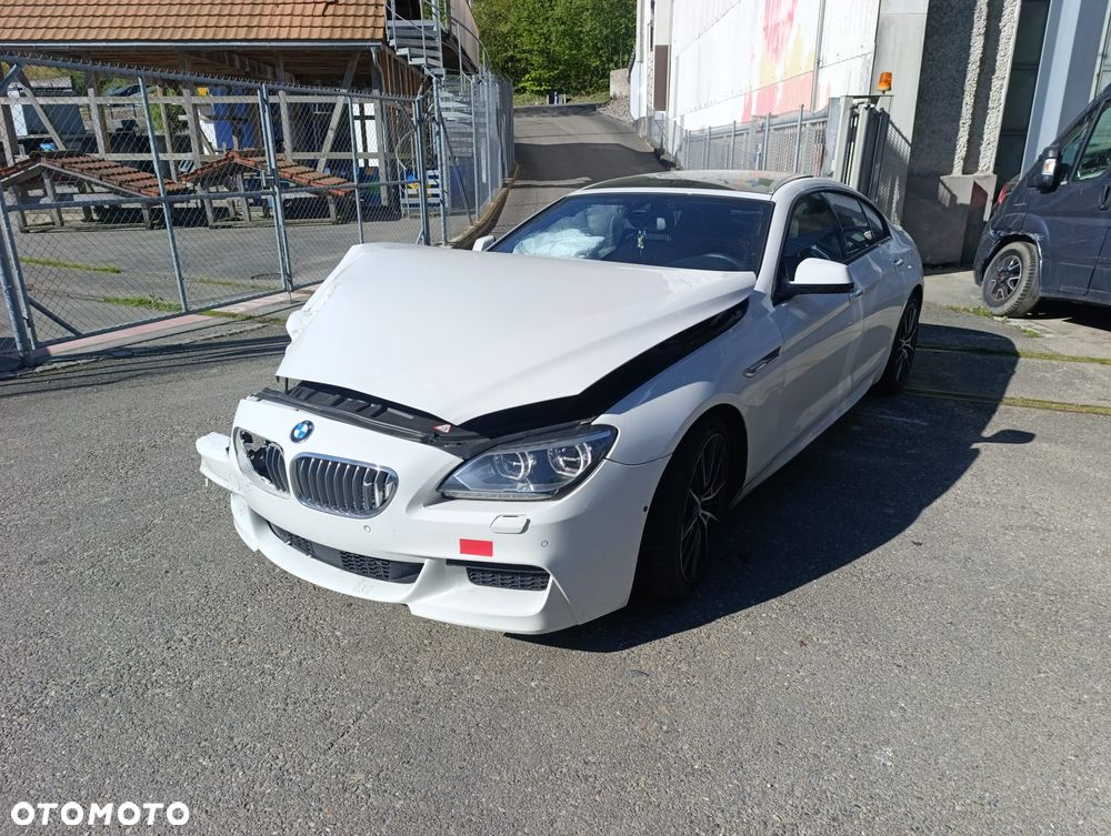 BMW Seria 6 650i xDrive - 4