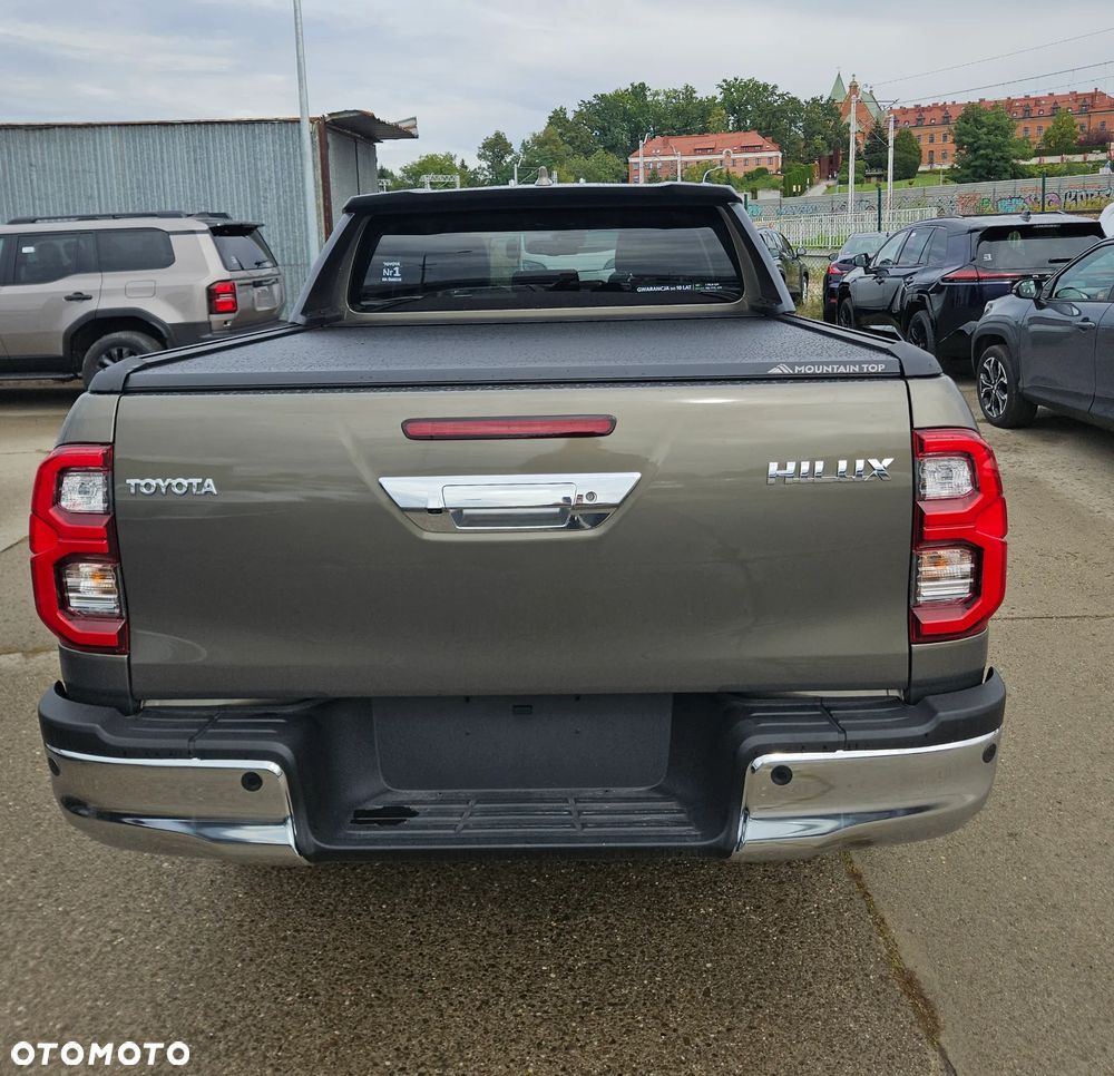 Toyota Hilux 2.8 D-4D mHEV Double Cab Executive 4x4 - 7