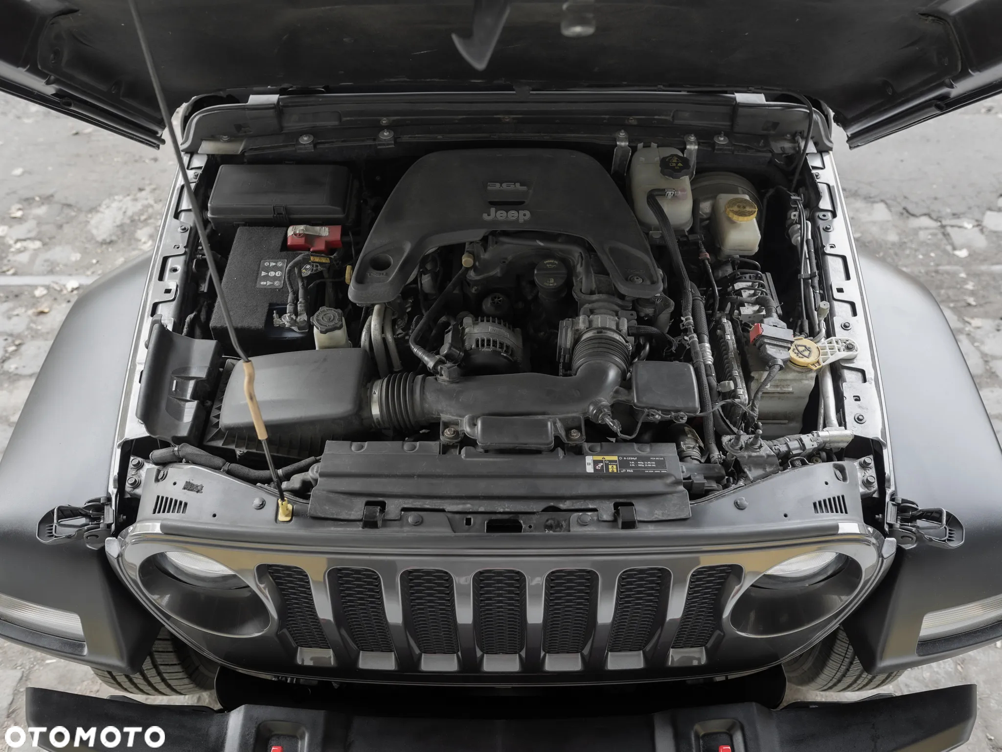 Jeep Wrangler Unlimited Hard-Top 3.6 Automatik X - 36
