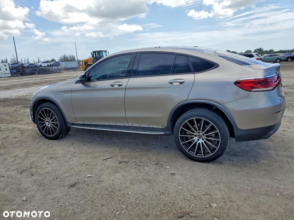 Mercedes-Benz GLC 300 4-Matic - 6