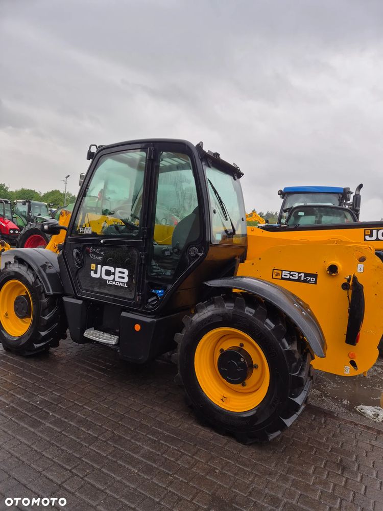 JCB - 3