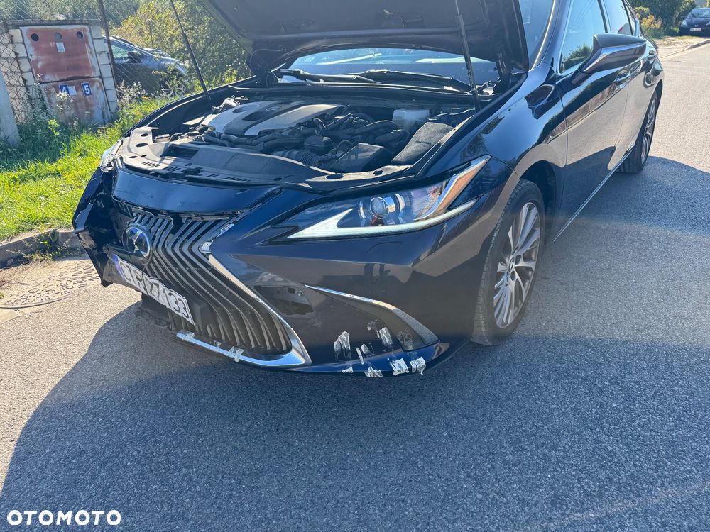 Lexus ES - 18