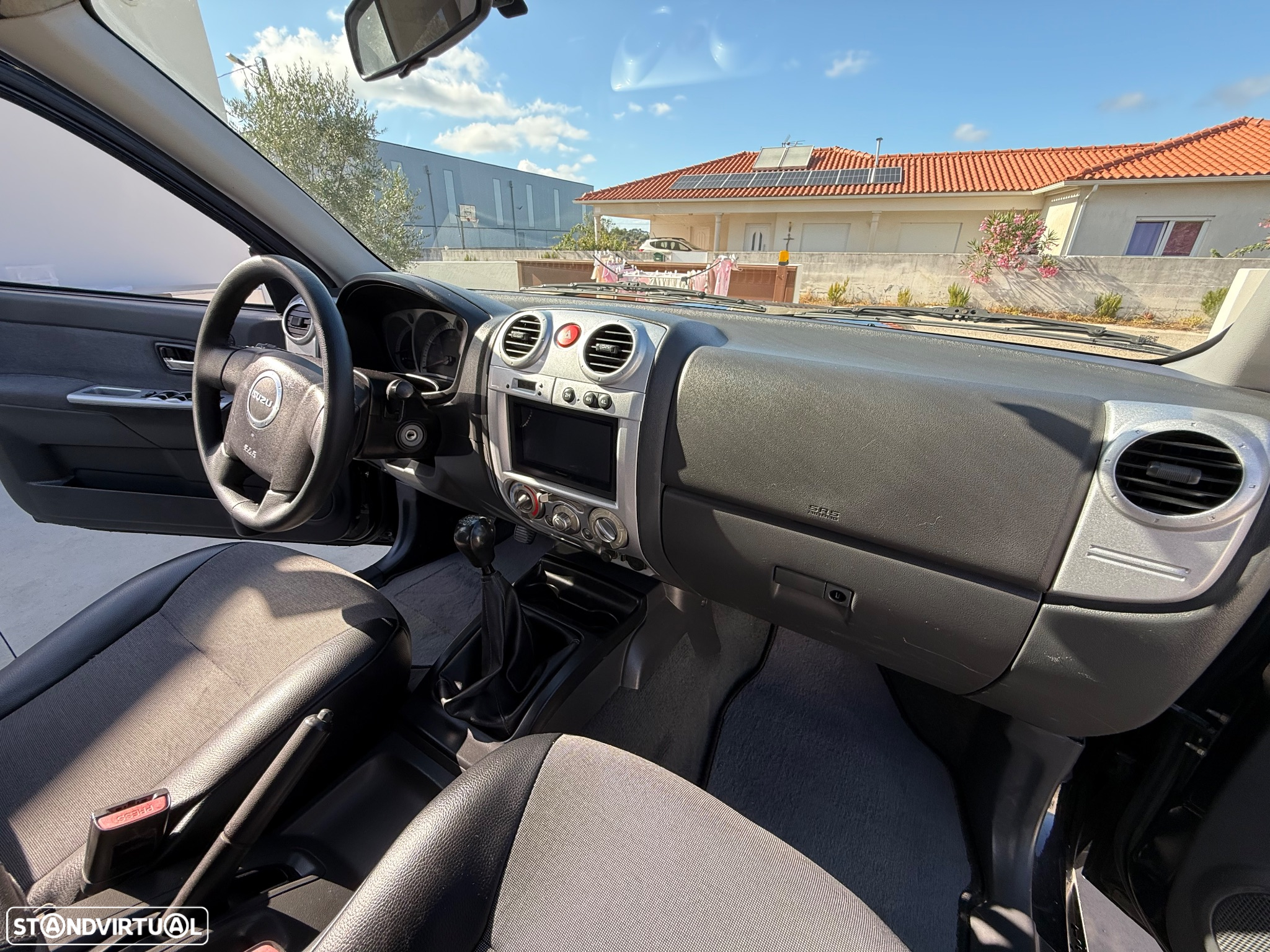 Isuzu D-Max 2.5 DTi CD 4WD LS - 17