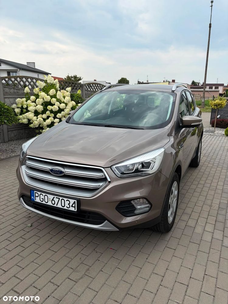 Ford Kuga 1.5 EcoBoost 2x4 SYNC - 1
