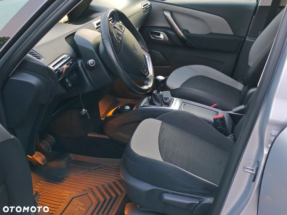 Citroën C4 Picasso 1.6 e-HDi Intensive - 10