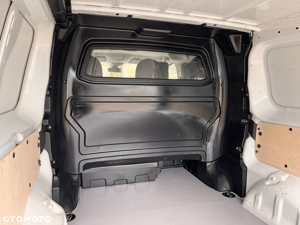 Toyota PROACE VERSO LONG / BRYGADÓWKA / SALON POLSKA / BEZWYPADKOWA / DOSTĘPNA OD RĘKI - 28