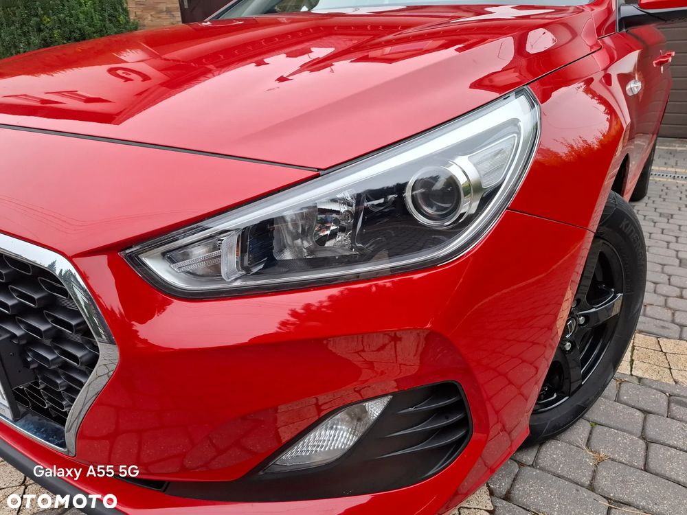 Hyundai i30 1.4 Premiere Comfort - 11