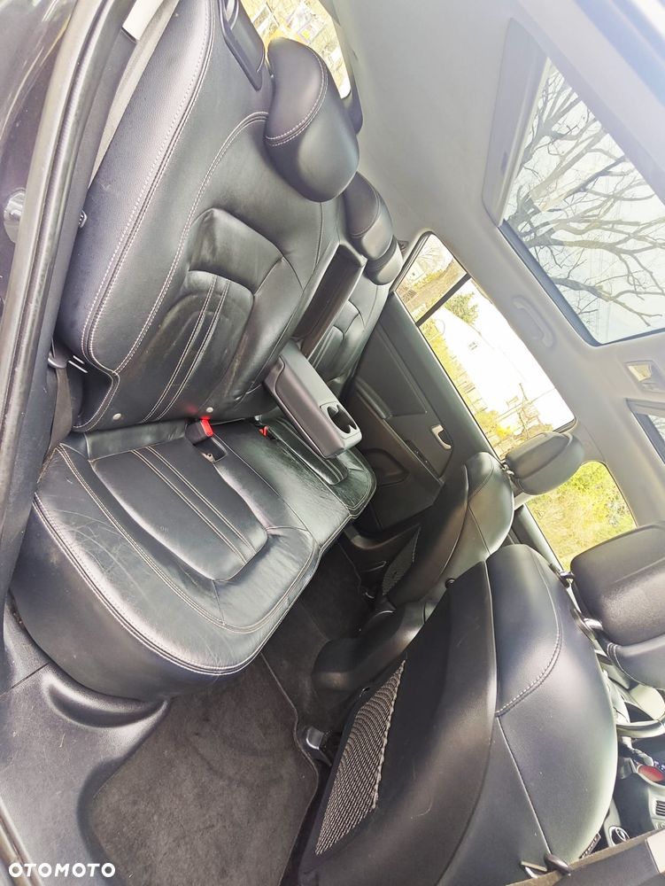 Kia Sportage 2.0 CRDI 4WD Attract - 27