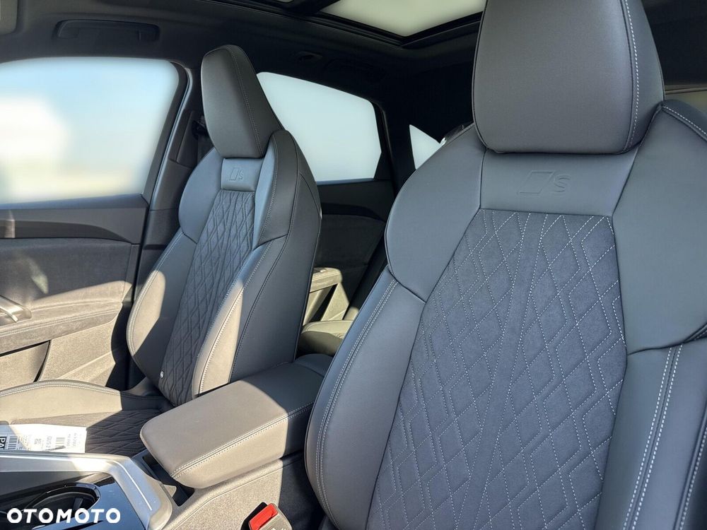 Audi Q5 Sportback - 10