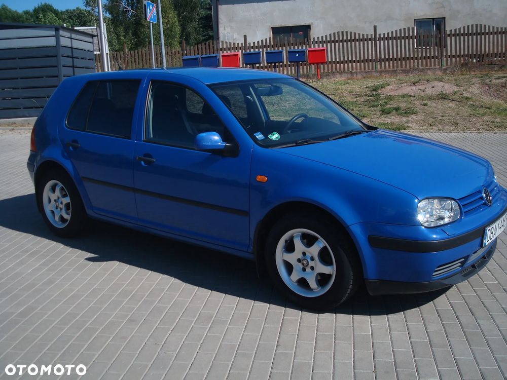 Volkswagen Golf 1.6 Tour Edition - 15