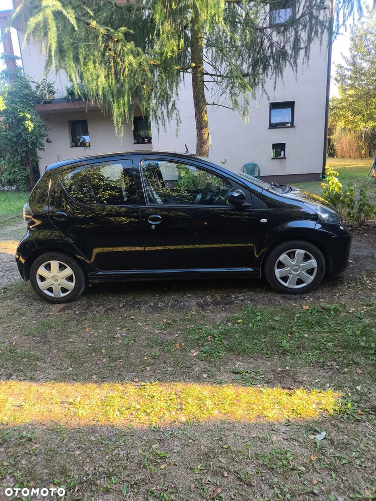 Toyota Aygo - 2